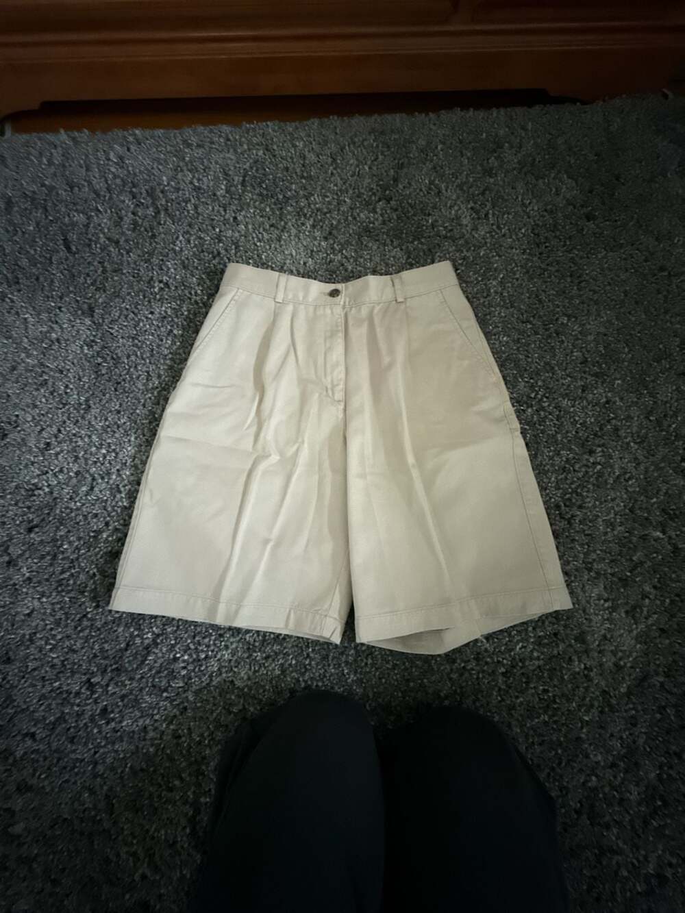 L.L. Bean Bayside Walking Short Size 8 Beige Cotton